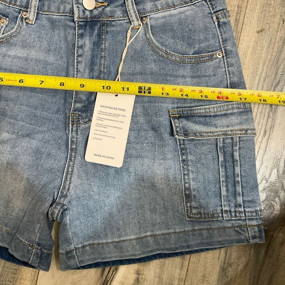 Auwuka women’s cargo jean shorts size 2 - Picture 3 of 7